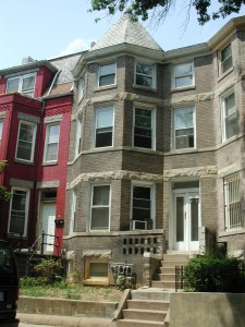 43 Quincy St, NW, Bloomingdale, 1903 row-house flat, Wardman, bldr, Harry Willson, dev; Grimm, arch
